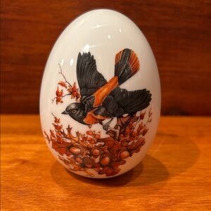 Porcelain Painted Egg Autumn Brings Magic Change Fall Bird 3" Tall Avon Vintage